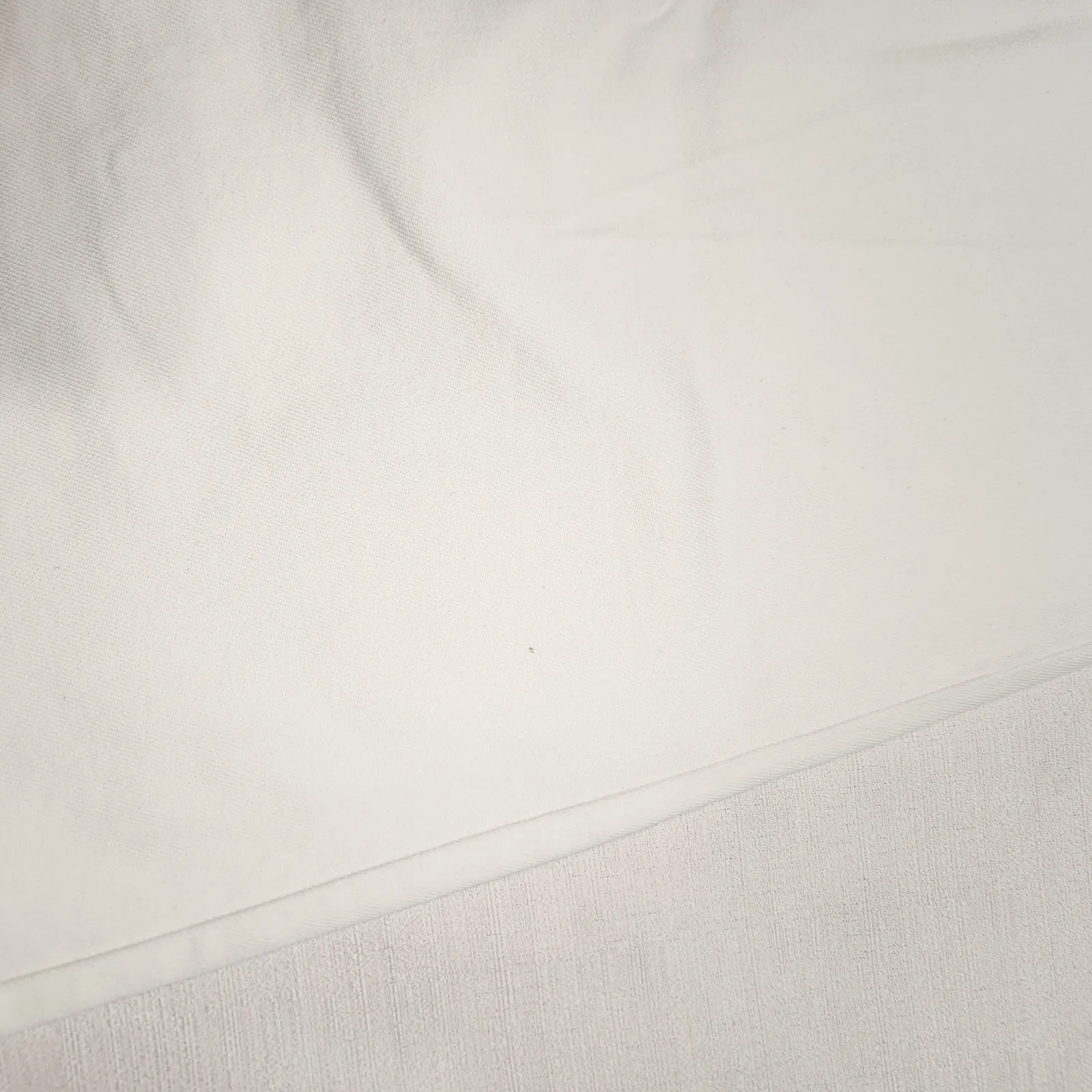 Universal thread high rise flair leg jeans W34''x  L42'' - Image 4