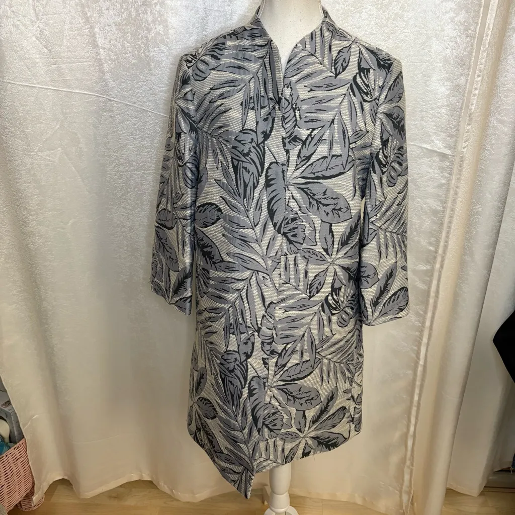 J. MCLAUGHLIN Brienne Leaf Embroidered Long Coat New Size Medium Grey‎ Blue - Image 2