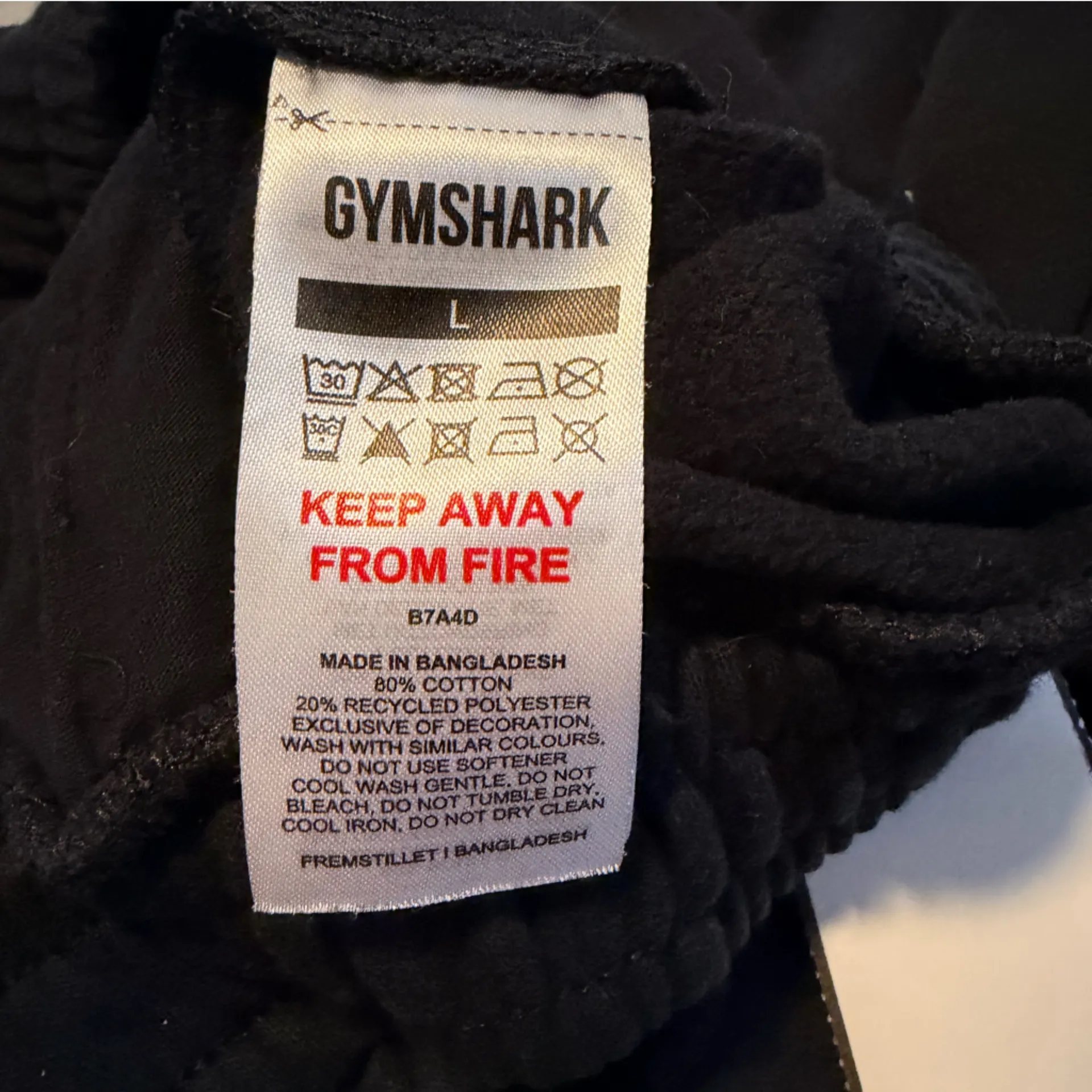Gymshark Black Sweatpants Women’s Size Large *small Spot On Back* - Image 4