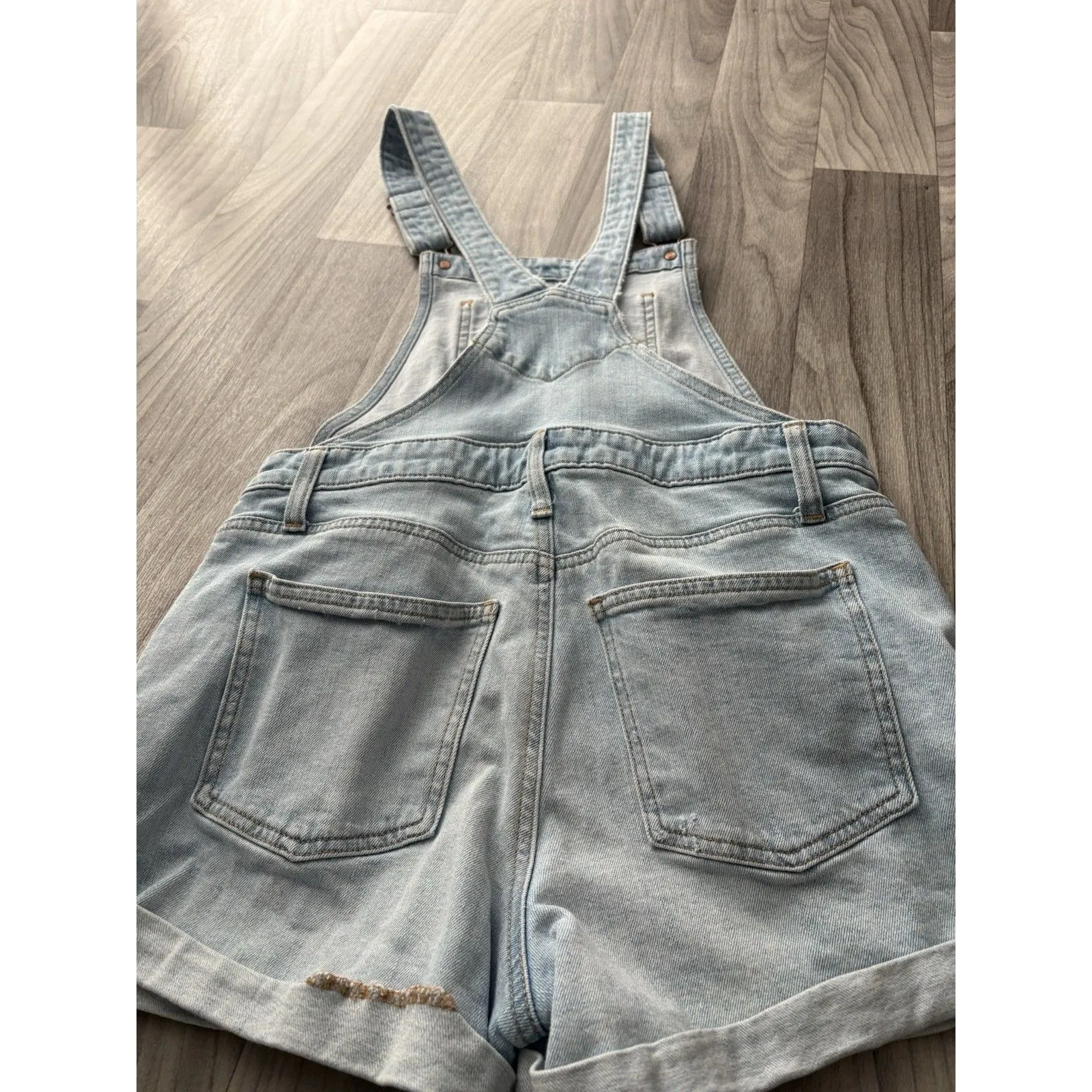 Old Navy Shortalls Womens Small Blue Shorts Bib Overalls Cuffed Distressed 30x3 - Image 8