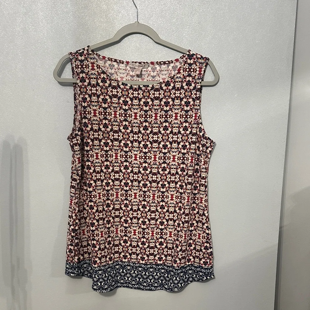 Roz‎ & Ali Printed Sleeveless Blouse - Image 2