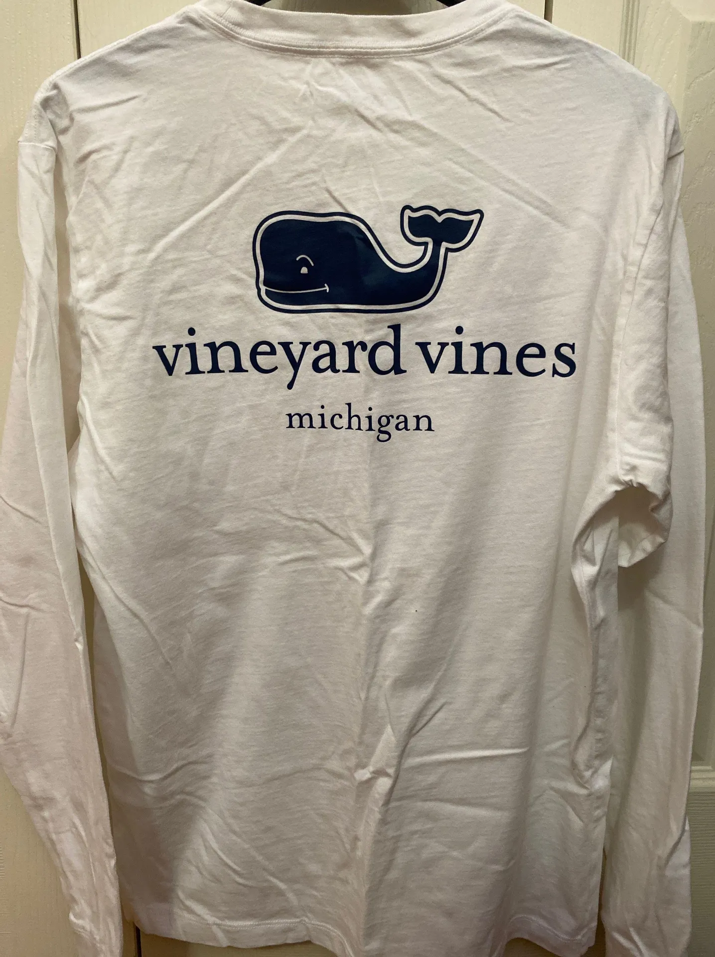 Vineyard Vines Shirt - Image 2