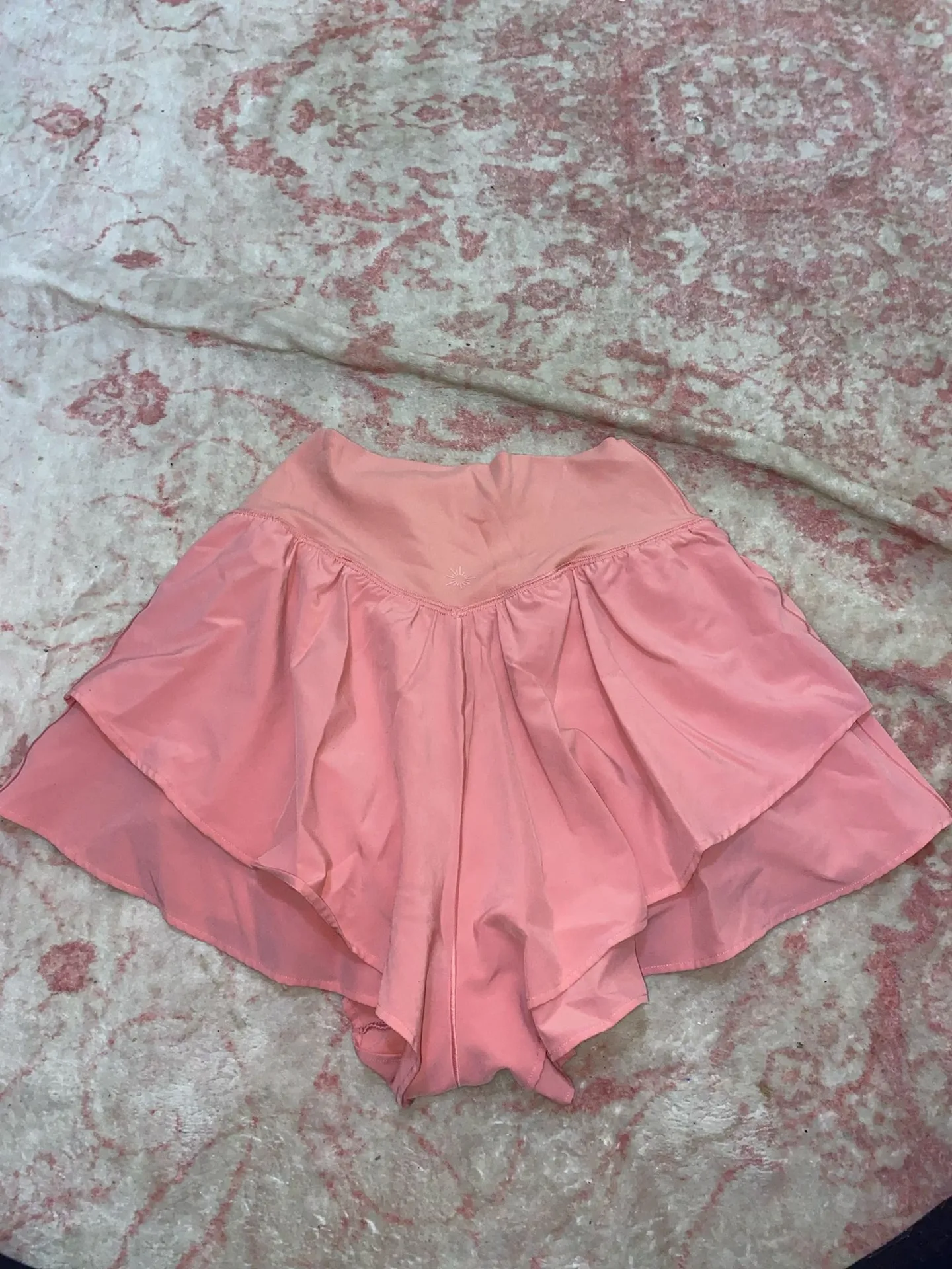 Pink aerie ruffle shorts  - Image 4