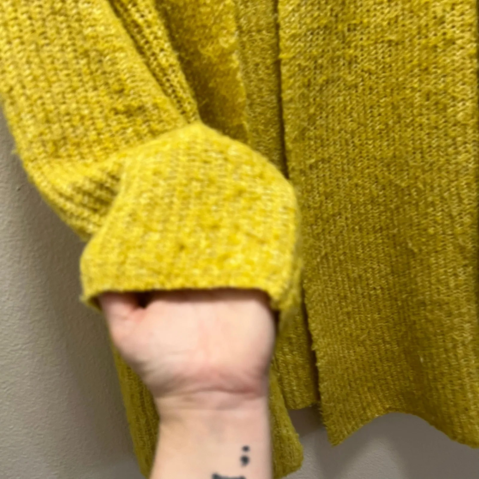 ZARA Chunky Knit Cardigan Sweater Oversized Mustard Yellow Open Front Sz Medium - Image 4