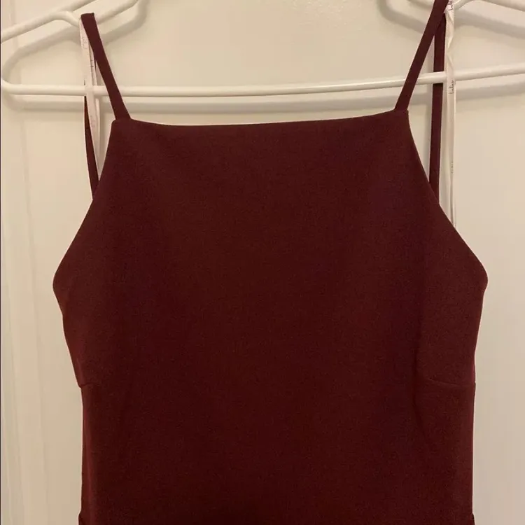 Lulu's Burgundy Jumpsuit Size Large New With Tags - Image 2