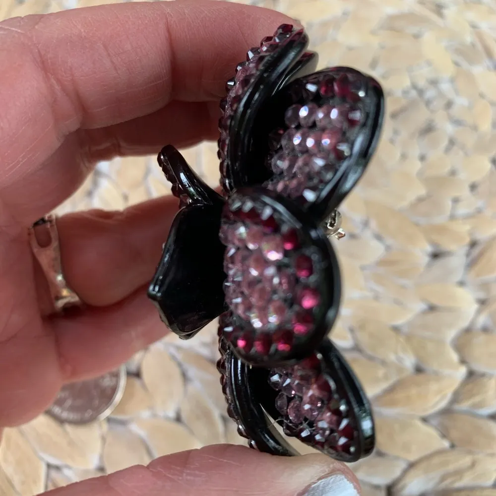 Vintage Estate Sale 3D floral pin brooch - Image 8