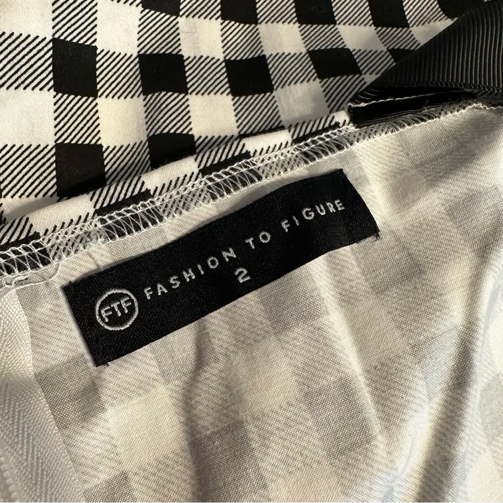 Fashion to Figure Black White Gingham Peplum Tank Top size 2 2X NWT - Image 9