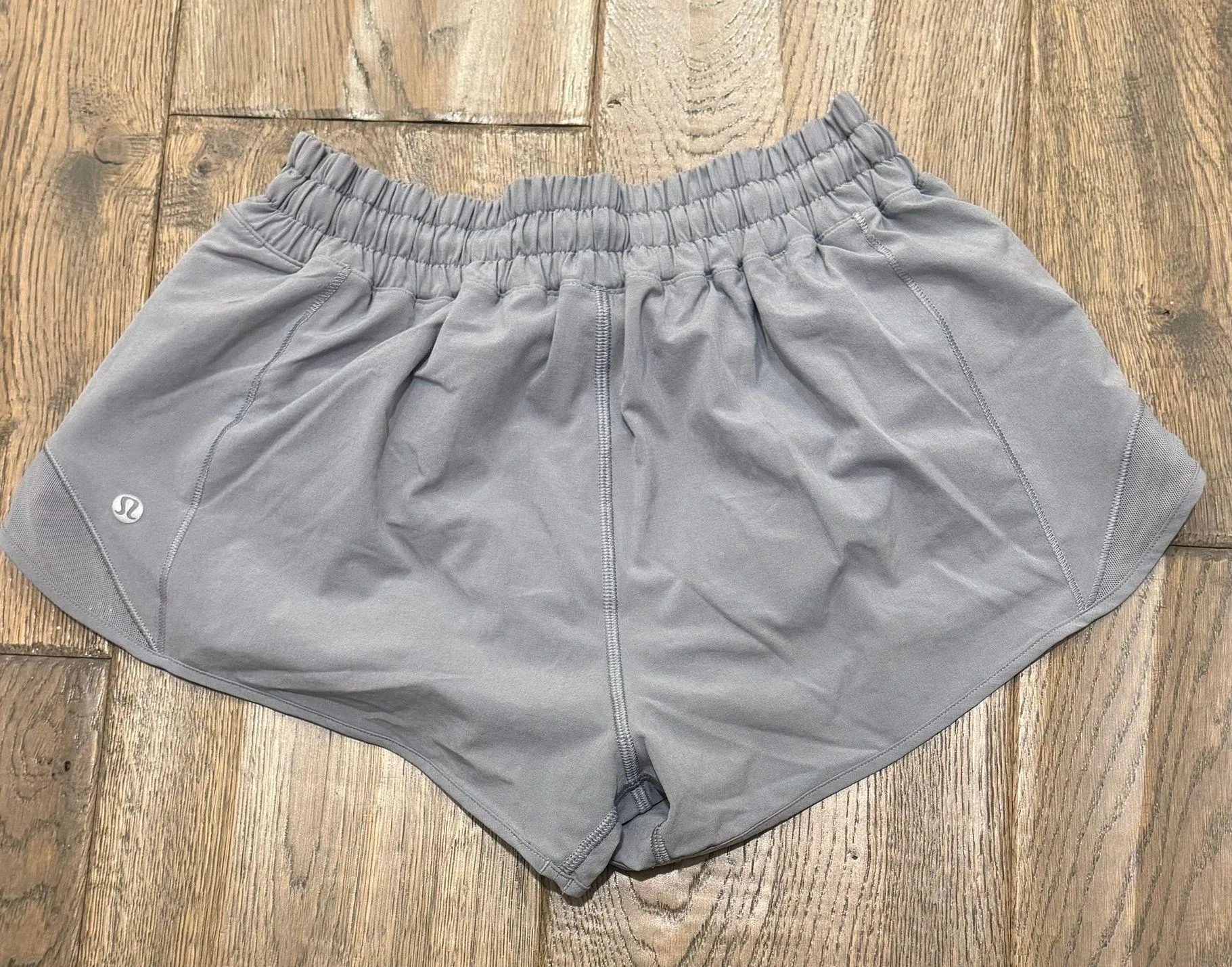 Hotty Hot Short 2.5” - Image 2