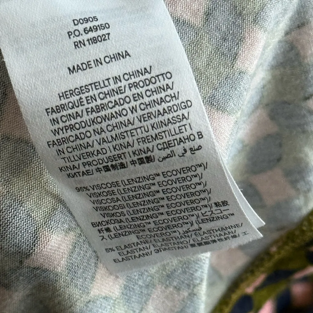 Boden Thea Short Jersey Long Sleeve Dress | Olive Green/Pink Abstract | US 8P Green - Image 9