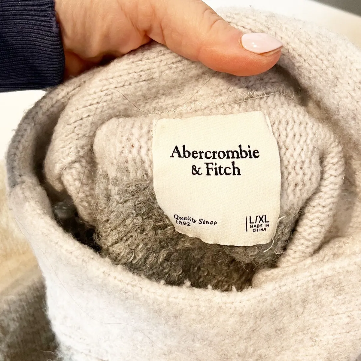 Abercrombie Long Sleeve Multicolor Neutrals Sweater Gray Tan Brown L / XL - Image 2