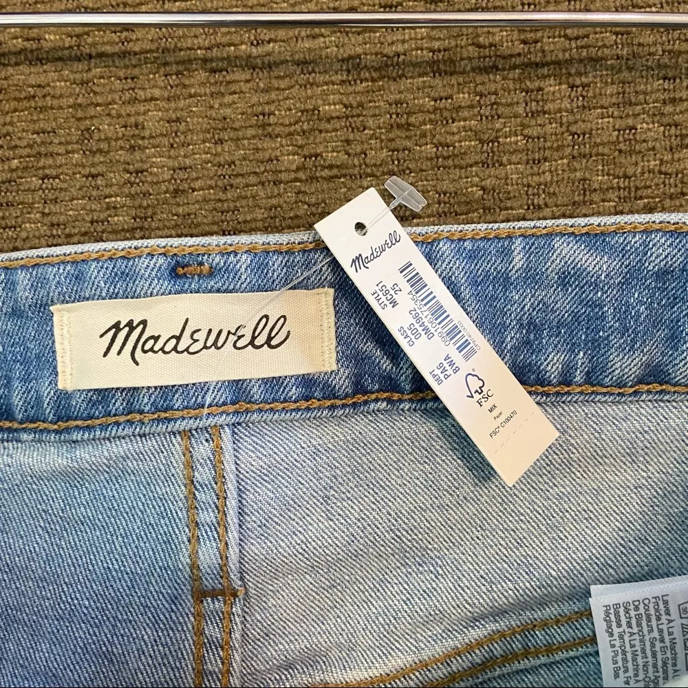 Madewell Curvy Perfect Vintage jean shorts - Image 7