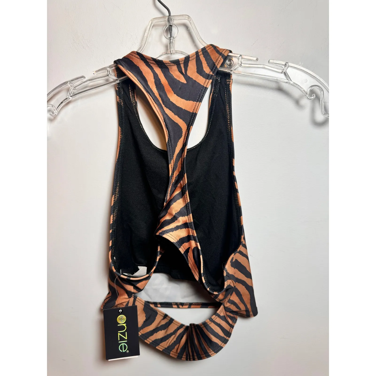 Brand New Onzie Women's Medium/Large Animal Print Sleeveless Tank Workout Top - Image 8