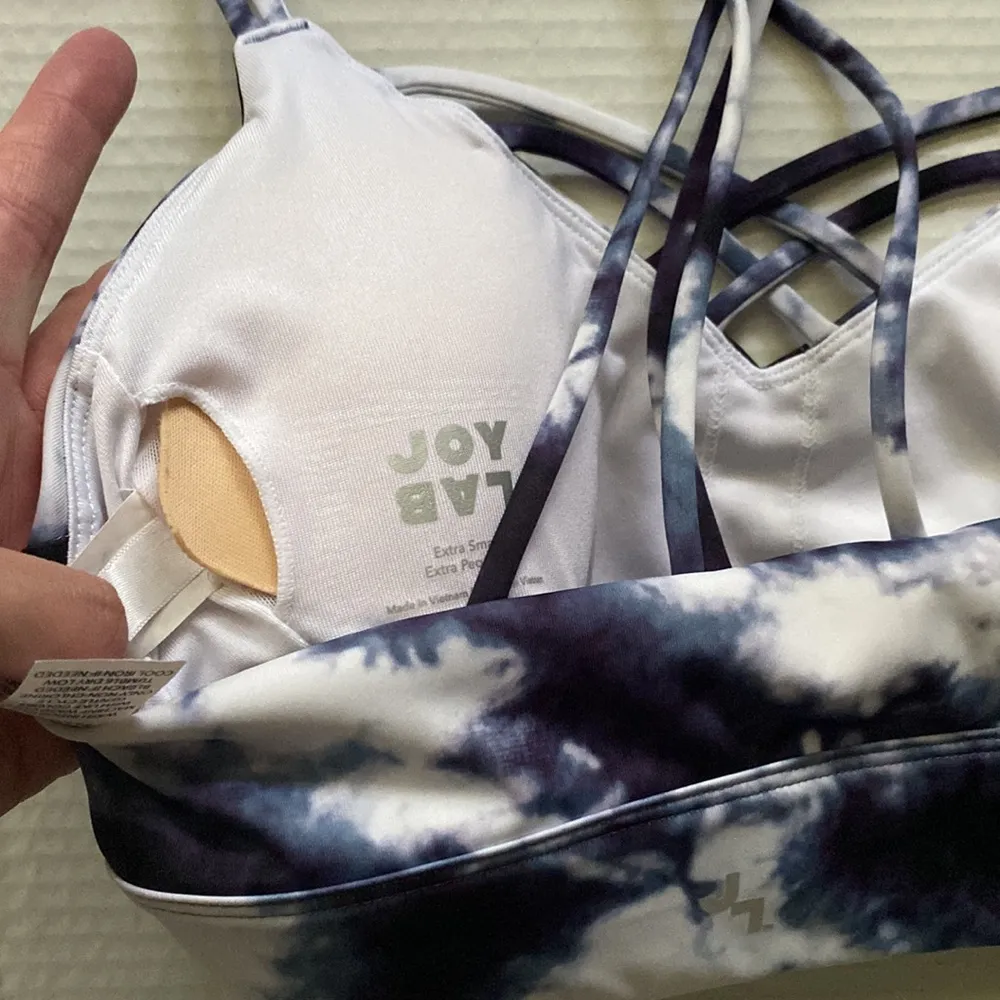 JoyLab blue white tie dye padded athletic sports bra, size XS - Image 4