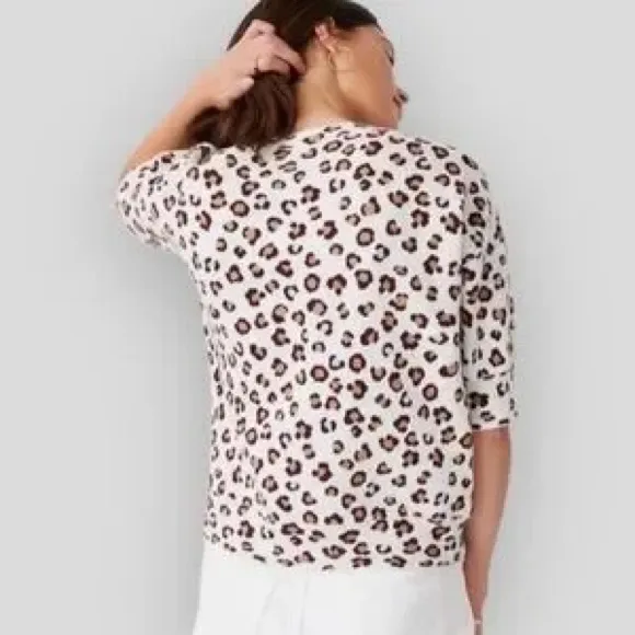 ANN TAYLOR Leopard Print Boatneck Short Sleeve Knit Sweater Size M Petite - Image 2