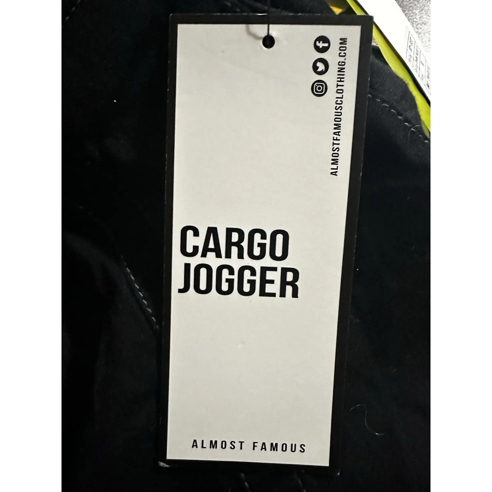 Almost Famous Black W/Camo Pockets Cargo Jogger Pants Elastic Waist w/Belt Sz XL - Image 7