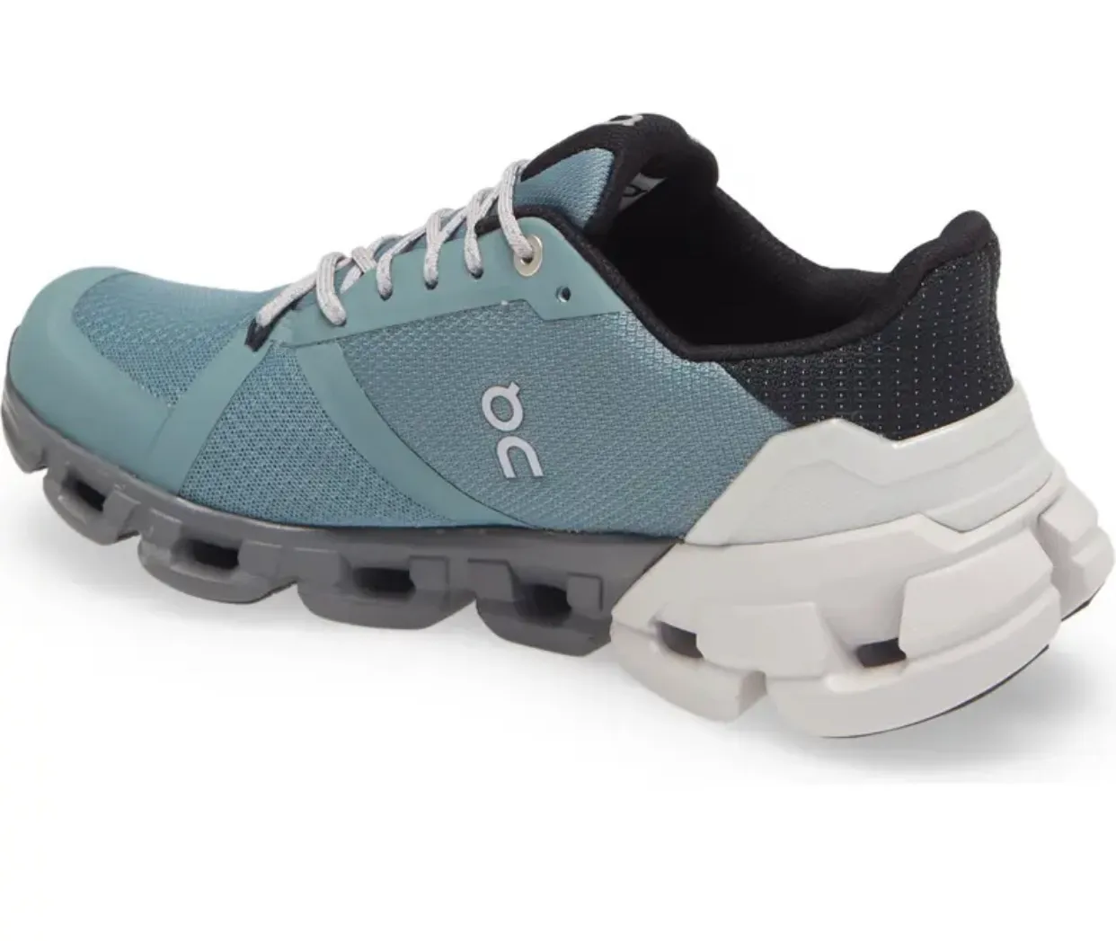 On Cloud  Cloudflyers - Image 2