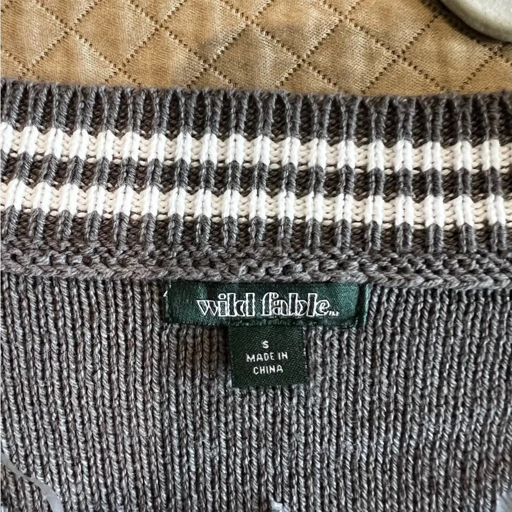 Wild Fable Grey Cable Knit Sweater Vest - Image 3