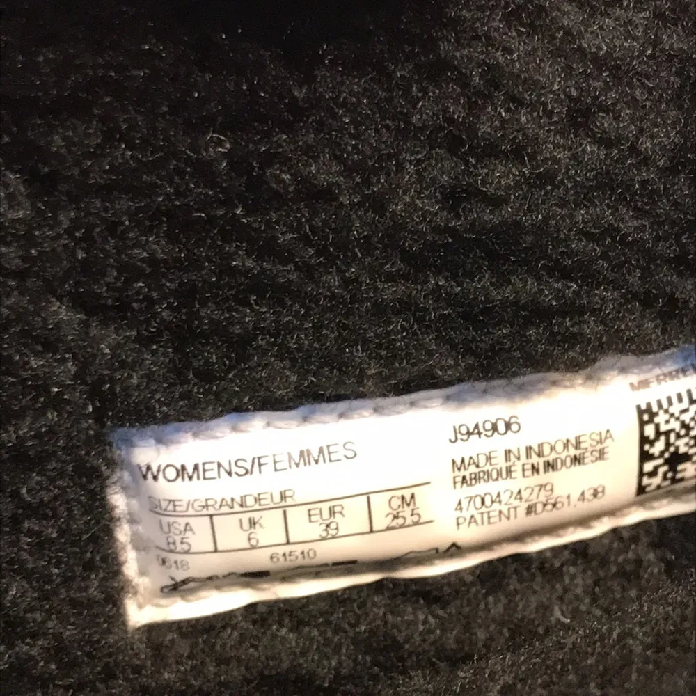 Merrell Women’s Encore Boot Q2 Nubuck Leather Black Faux Fur Mid-Calf Boots - Image 10