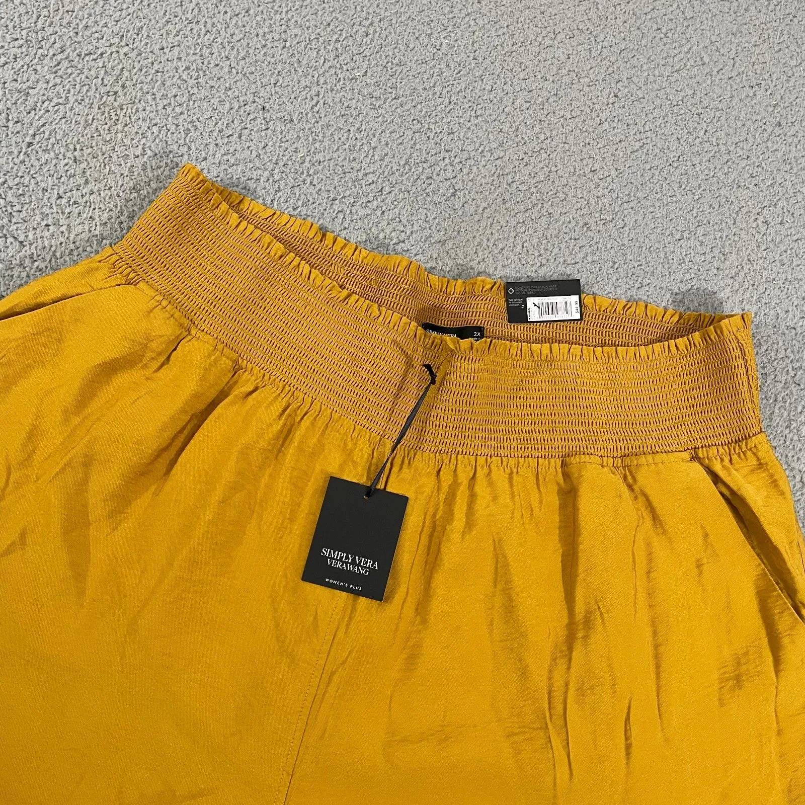 NWT Simply Vera Vera Wang Pull-On Pants Women 2X Gold High-Rise Wide Leg - Image 2