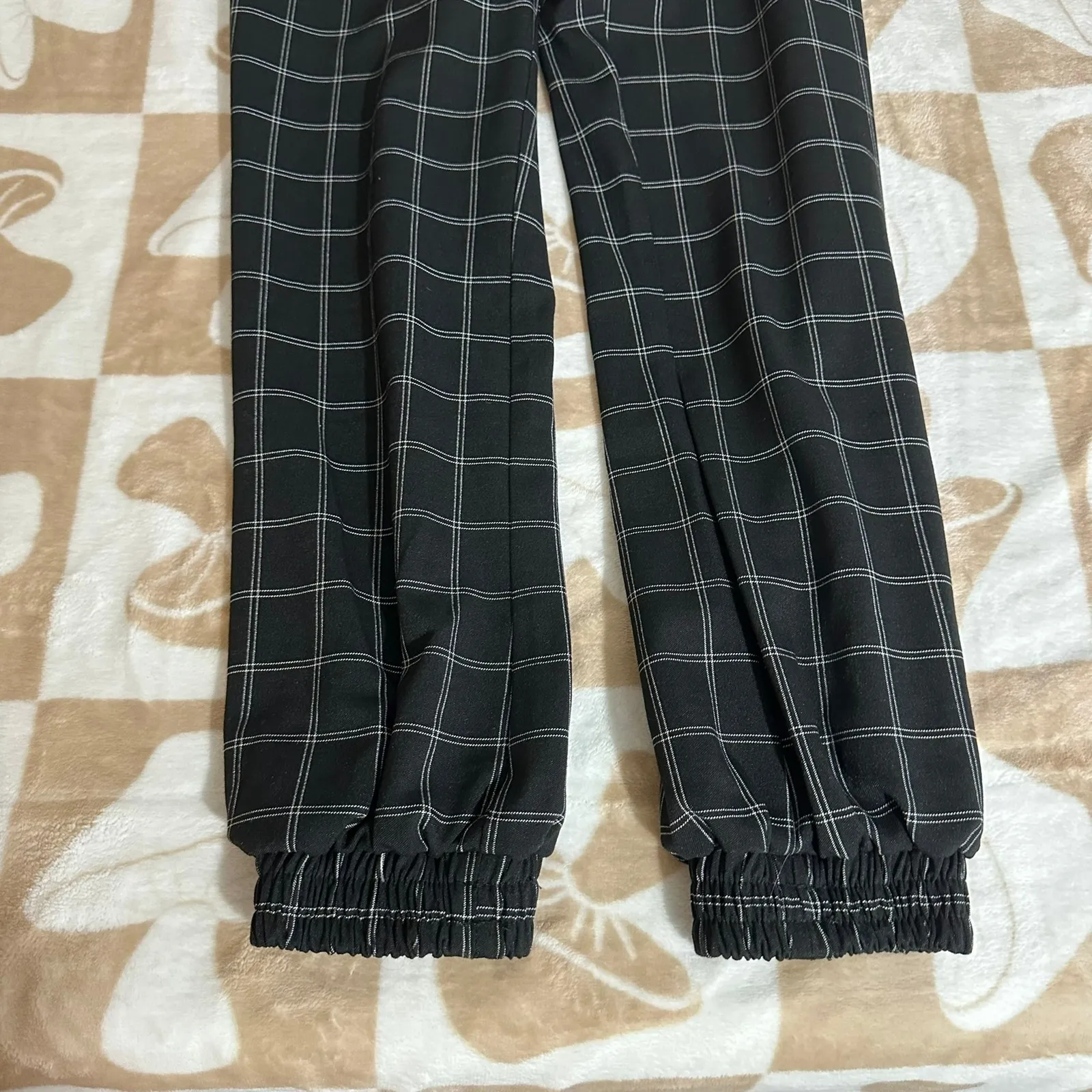 Revolve h:ours | Regina Windowpane‎ Jogger Pants Black Plaid | Women's XS - Image 10