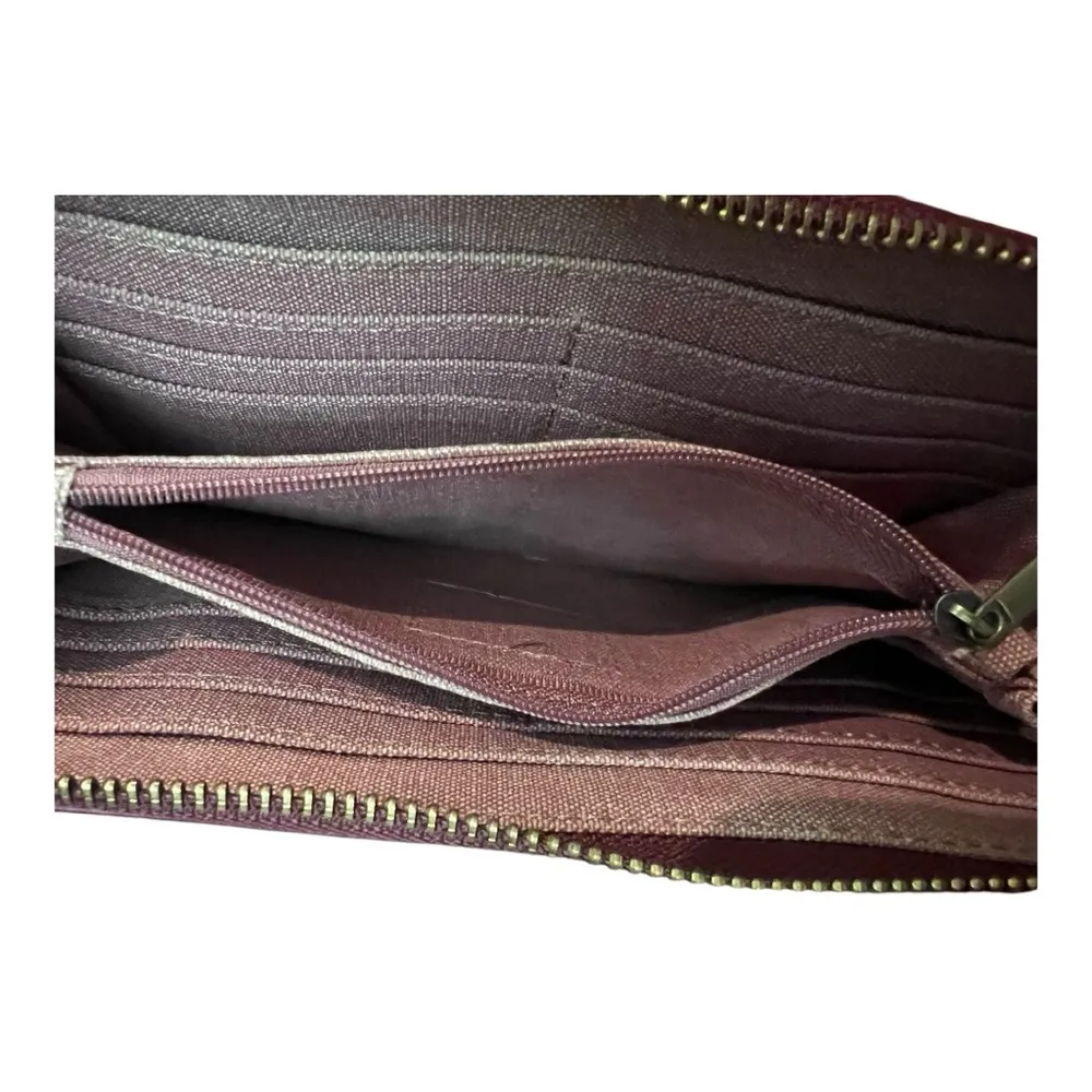Joy Susan Chloe Purple vegan Leather Wristlet Clutch multi zip pockets wallet - Image 4