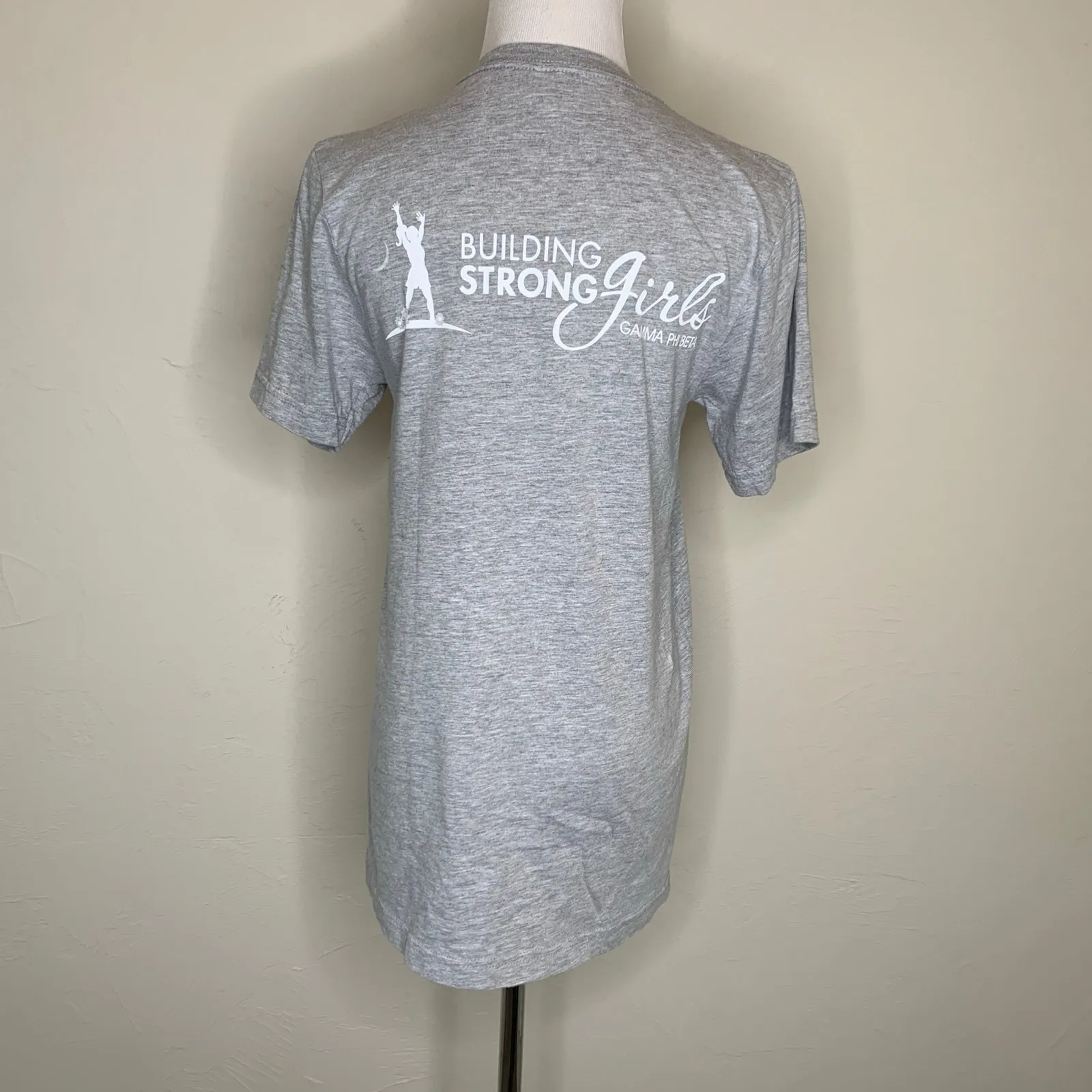 Gray Gamma Phi Beta V Neck Tshirt Small - Image 2