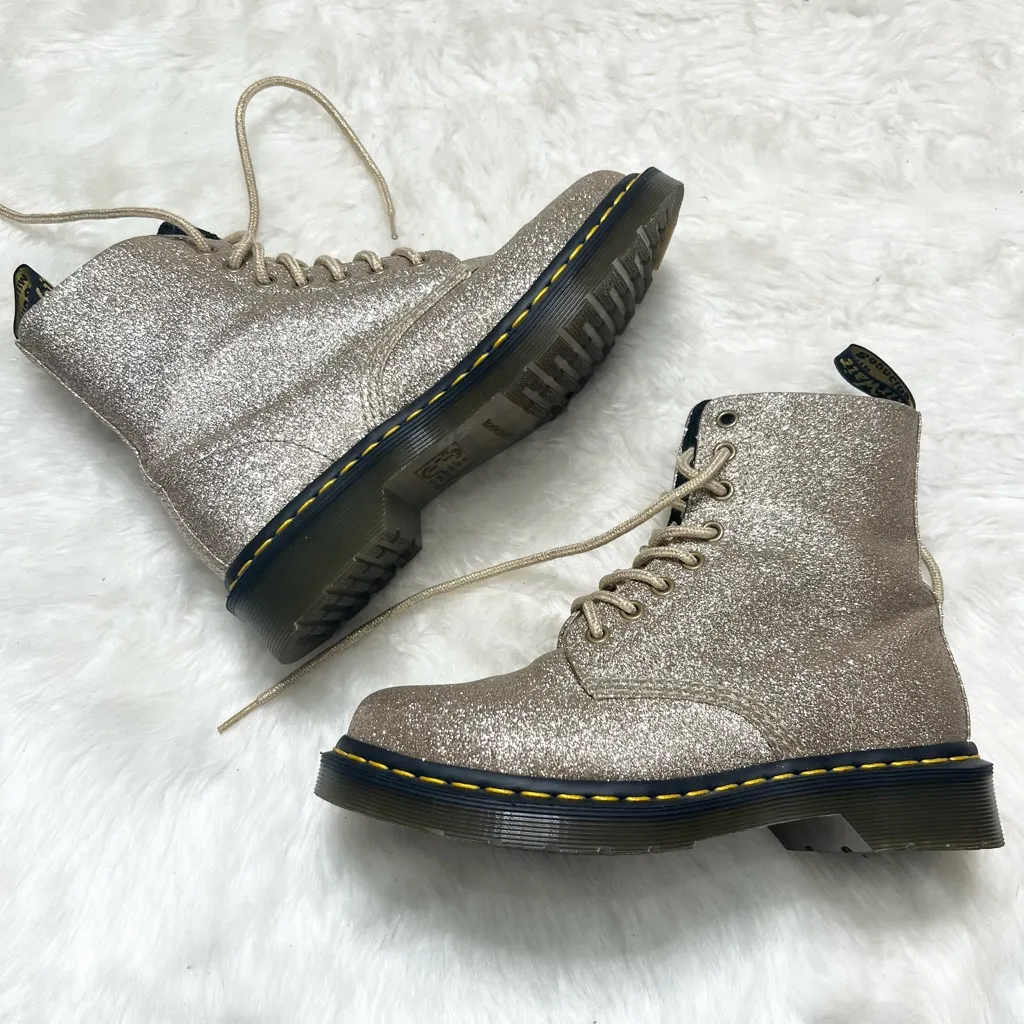 Dr. Martens Gold Glitter Lace-Up Combat Boots Size 7 LIKE NEW 1460 Pascal - Image 4