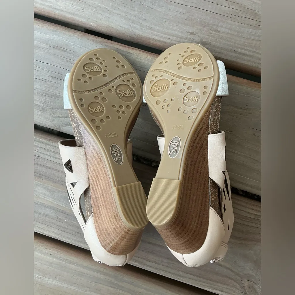 Stylish SOFFT sandals🌷🌷 Silver Size 8 - Image 7