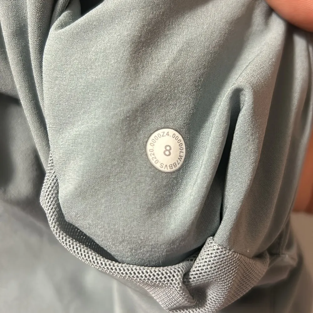 Lululemon high waisted shorts with drawstring - Image 4