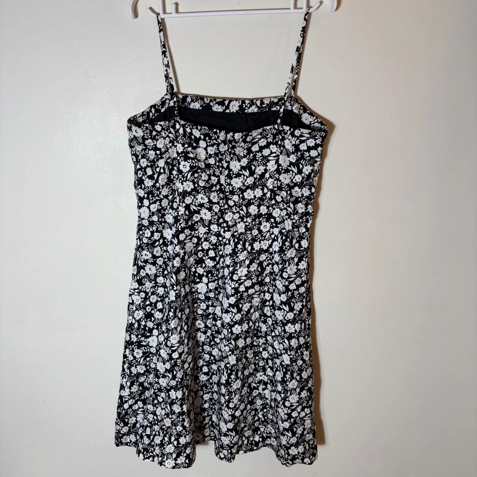 Ann Taylor Black White Floral Fit & Flare Spaghetti Strap Dress Size 12 - Image 4