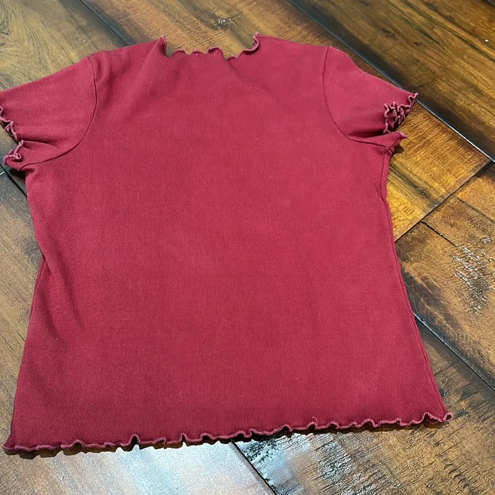 Brandy Melville Ruffle T-shirt - Image 2