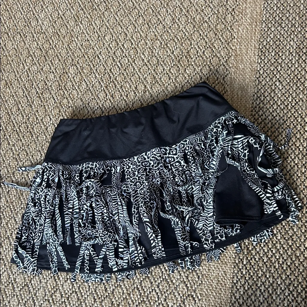 Lucky in Love Women's Level Up Fringe Tennis Skirt Size XS Black - Image 6