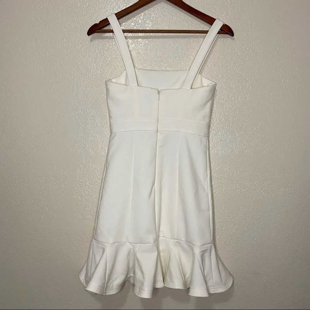 LIKELY Lilah Sleeveless Ruffle- Hem Dress in White Size 2 NWT - Image 7