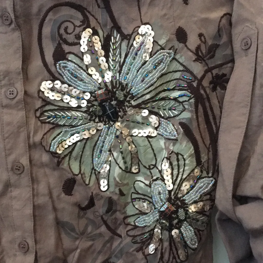 FINAL MARKDOWN 
Ladies’ Lulumari Dress (S) - Image 4