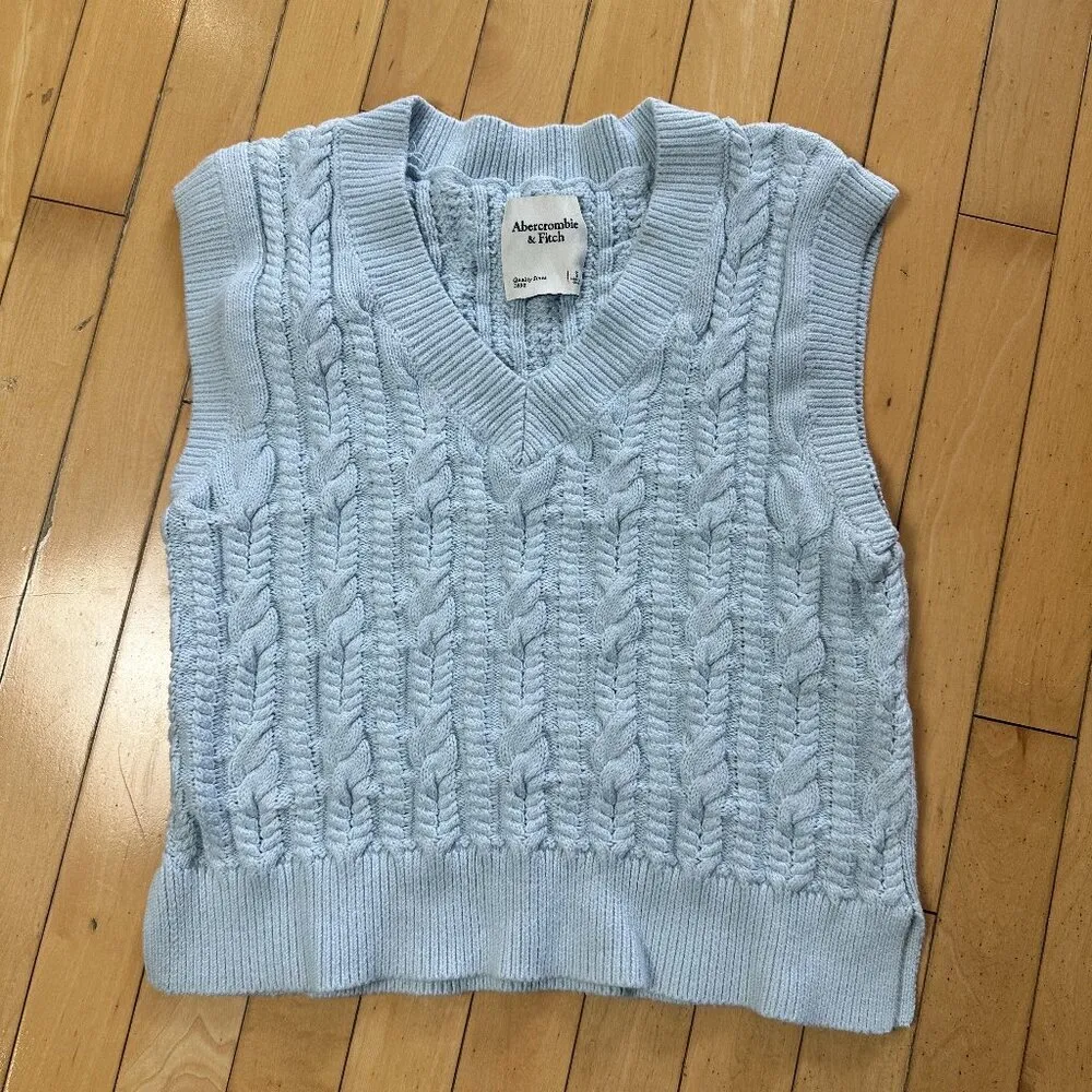 ABERCROMBIE & FITCH V Neck Cable Knit Sweater Vest Size Small - Image 2