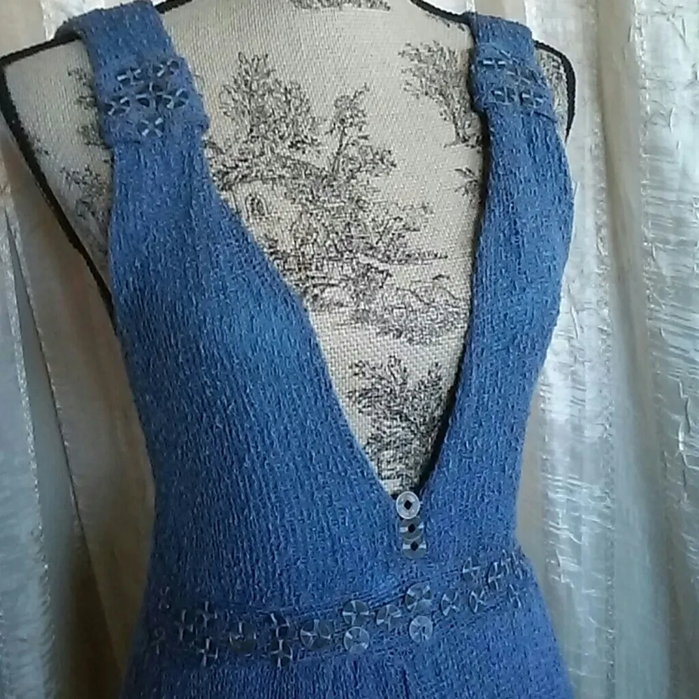 Unique Tanami Plunge Neckline Dress Blue Size M - Image 2