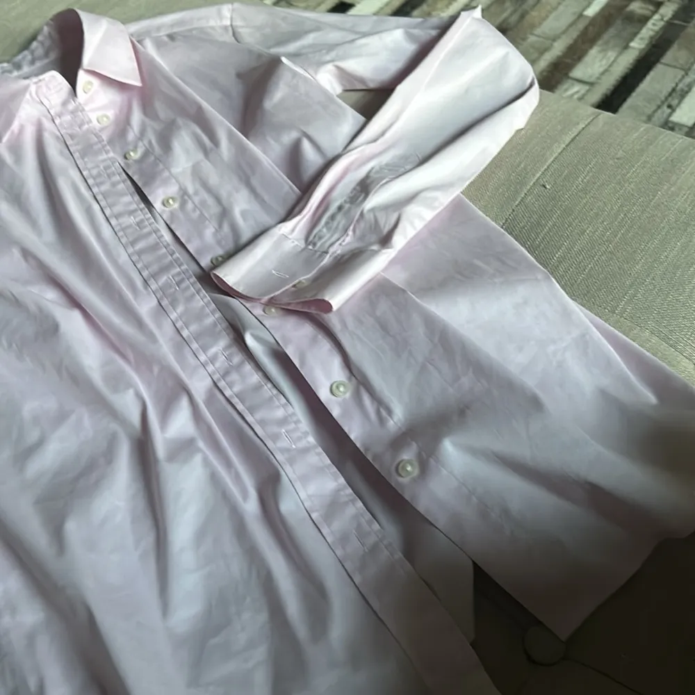 Uniqlo Pink Button‎ Down LS Shirt Size Small - Image 7