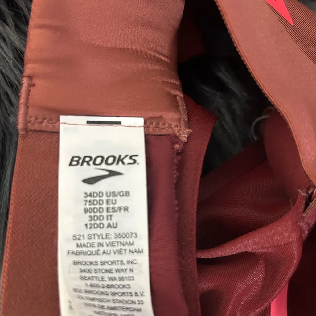 Brooks Dare Racerback Run Bra Size 34DD - Image 6