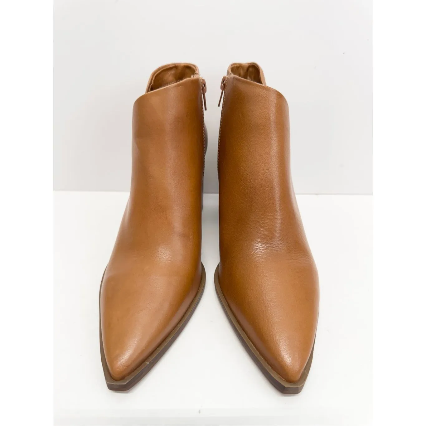 Arezzo Boots Size 9.5B Leather Pointed Toe Block Heel Pull On Booties NEW Brown - Image 4