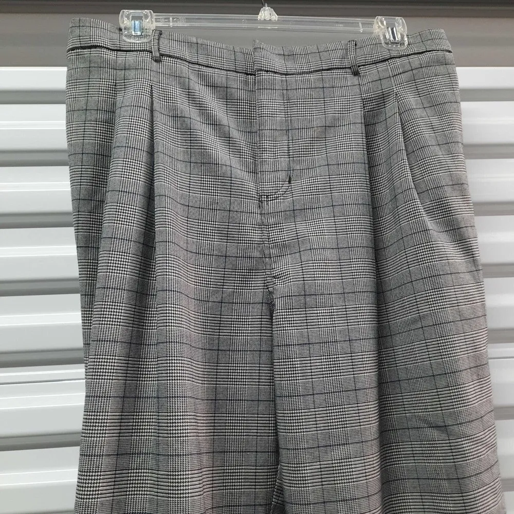 Wild Fable Pants Women XXL Black White Houndstooth Plaid Crop High Rise Cuffed - Image 5