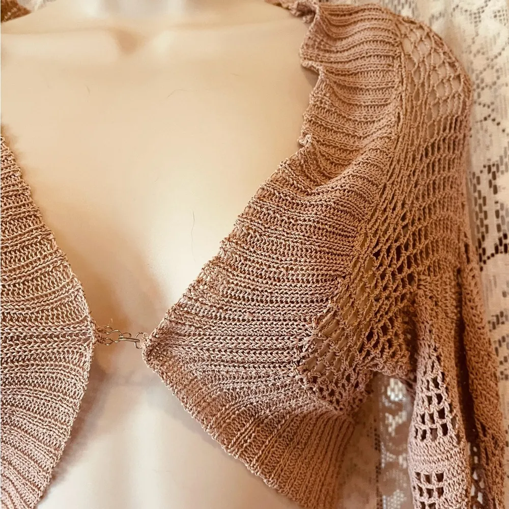 Vintage tan crochet shrug 3/4 sleeve medium NWT - Image 3