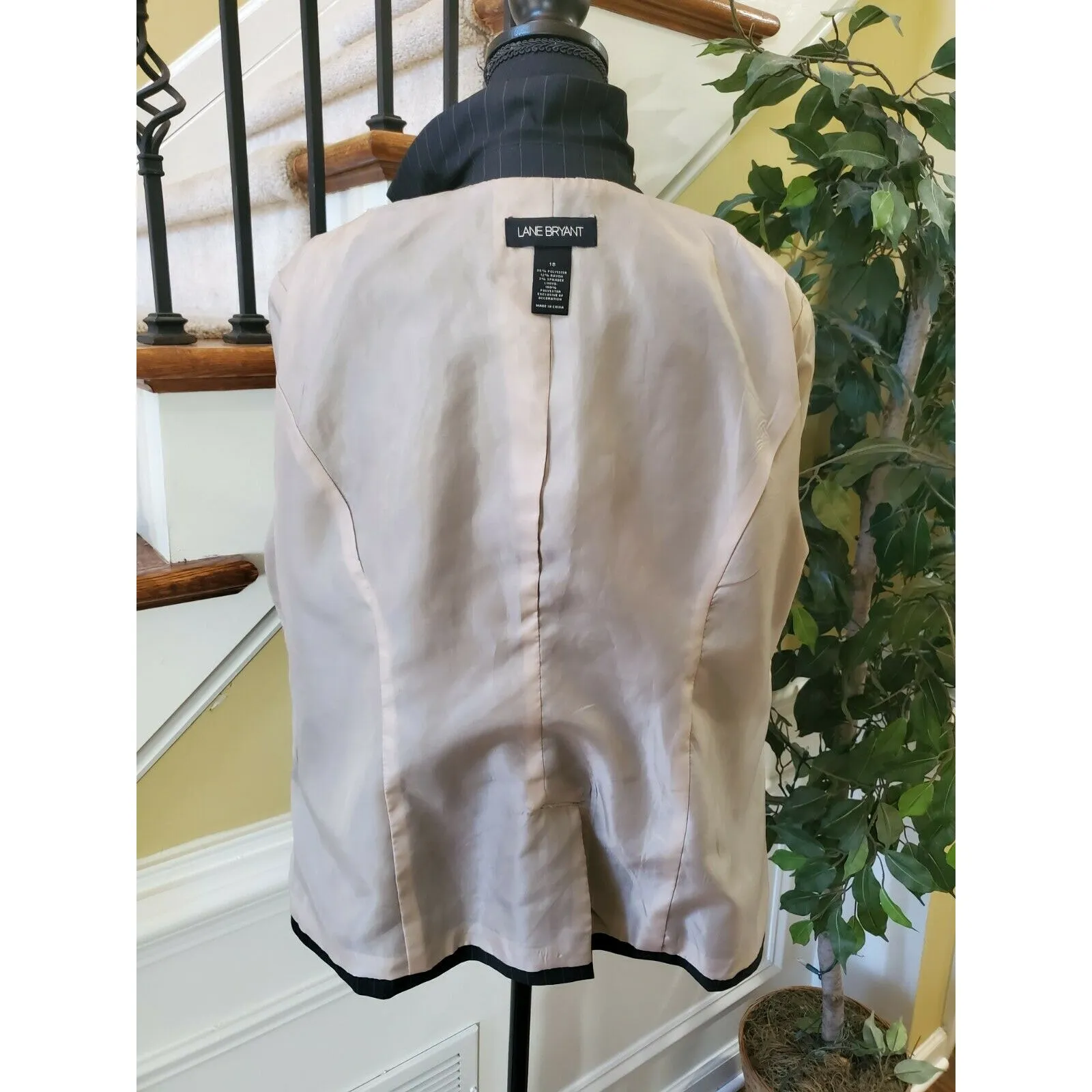 Lane Bryant Blazer Plus Size 18 Tailored Stretch Black Pinstripe Jacket - Image 6