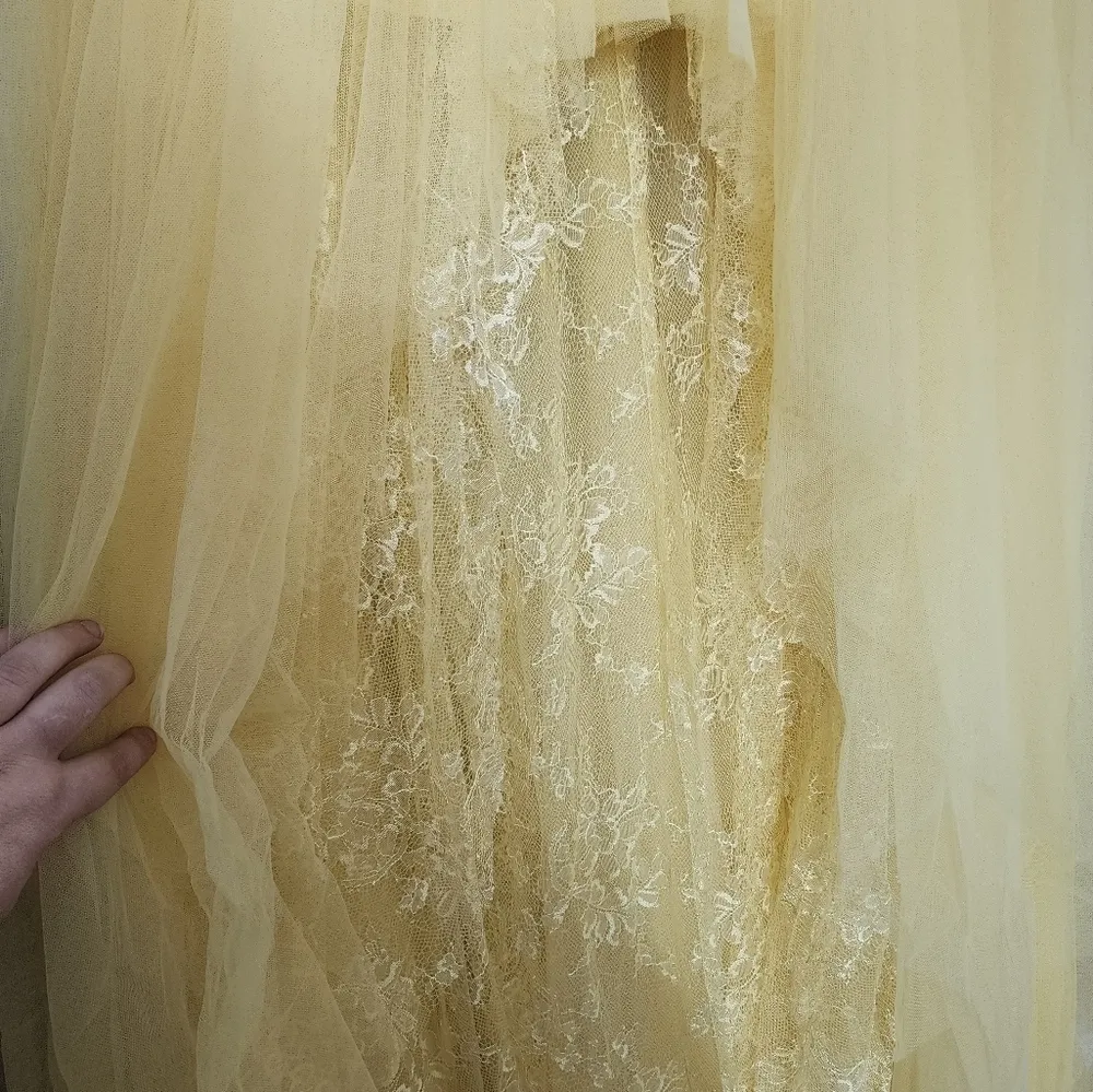 Mac Duggal NWT Lemon EMBELLISHED TULLE ONE SHOULDER HIGH LOW GOWN size 18 - Image 12