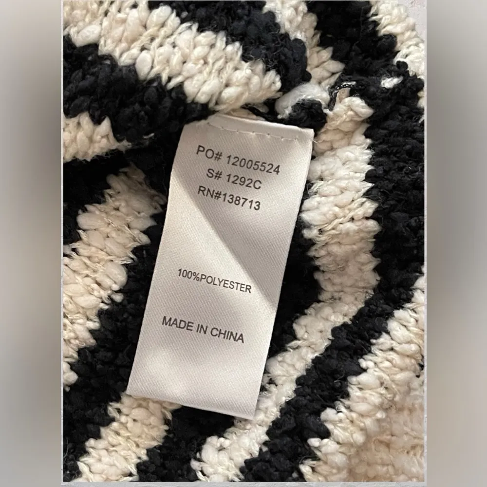 Beige Black Stripes Long Sleeved Crew Neck Knit Sweater Size Large - Image 7