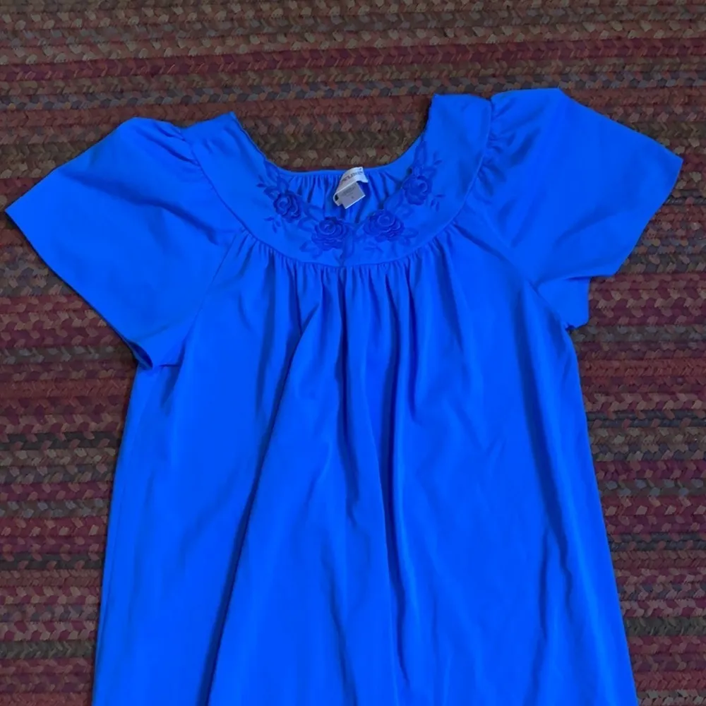 SHADOWLINE BLUE PETALS MIDI NIGHTGOWN - Image 2