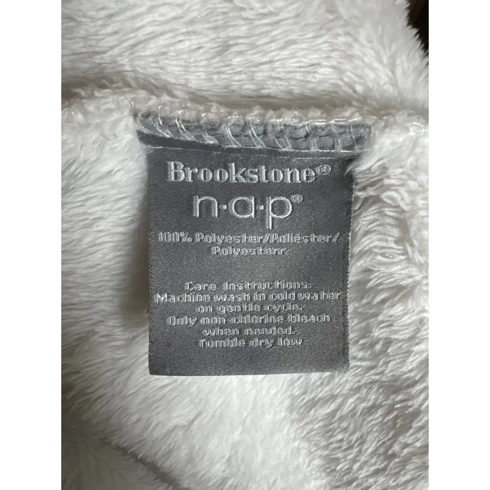 Brookstone n.a.p Ultra Plush Robe size small - Image 7