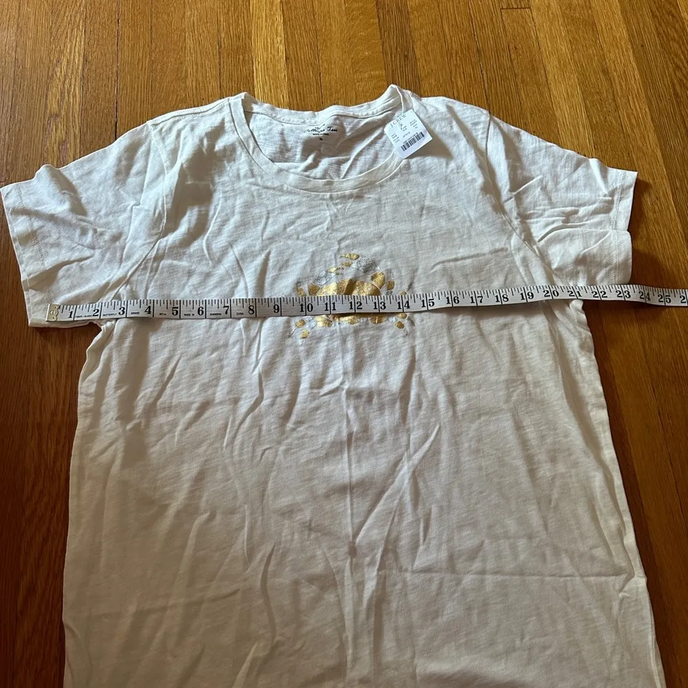 J. Crew Golden Crab Collection T-Shirt, Size XL, NWT - Image 4