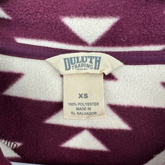 Duluth Trading Co size XS purple‎ and white pullover sweatshirt button snap Purple - Image 4