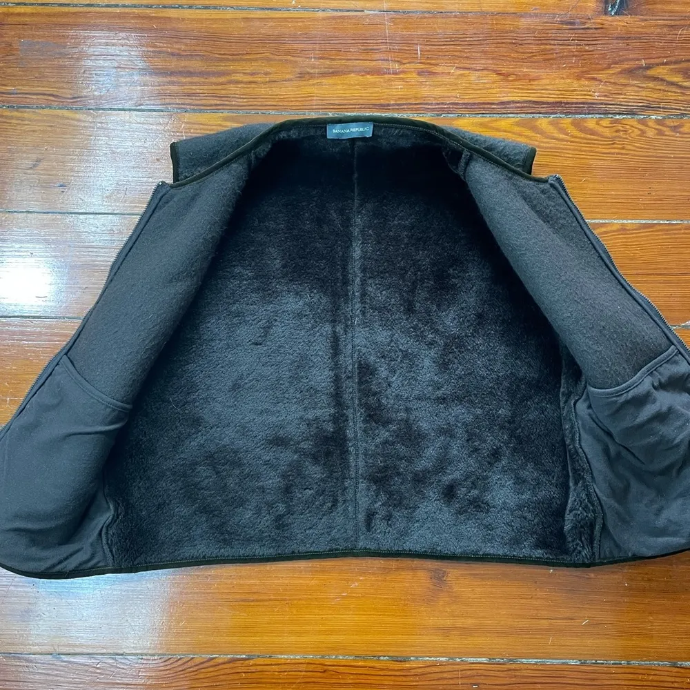 Banana Republic Faux Fur Brown Sleeveless Full Zip Vest - Size XL - Image 9