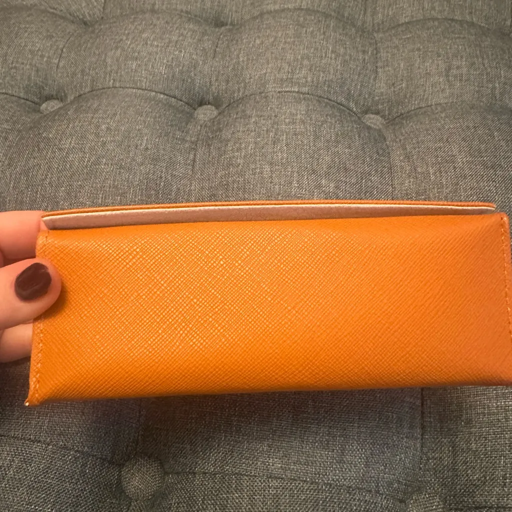 Tory Burch soft sunglasses case orange - Image 4